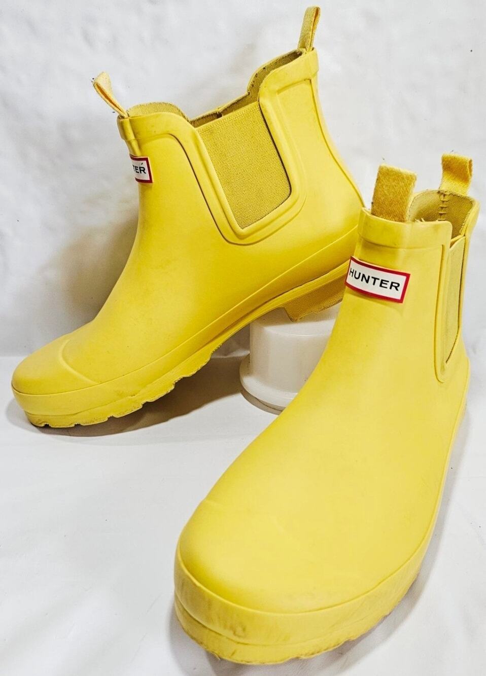 HUNTER Women's Original Chelsea Pull-On Rubber Rain Boots Yellow Sz 6
